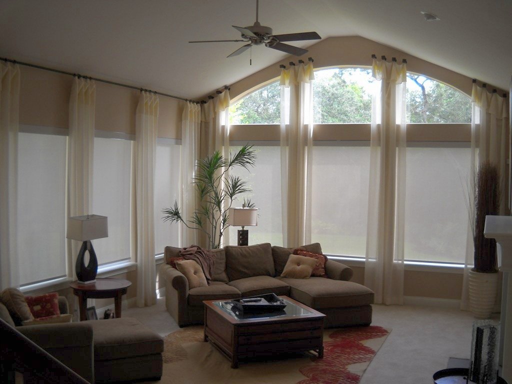 interior living room painting service