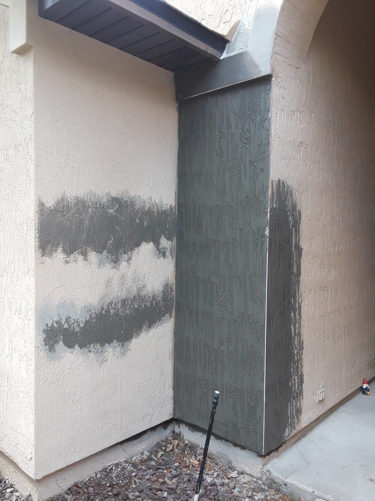 Patched stucco wall ready for paint on an OakLeaf Plantation home, Jacksonville FL