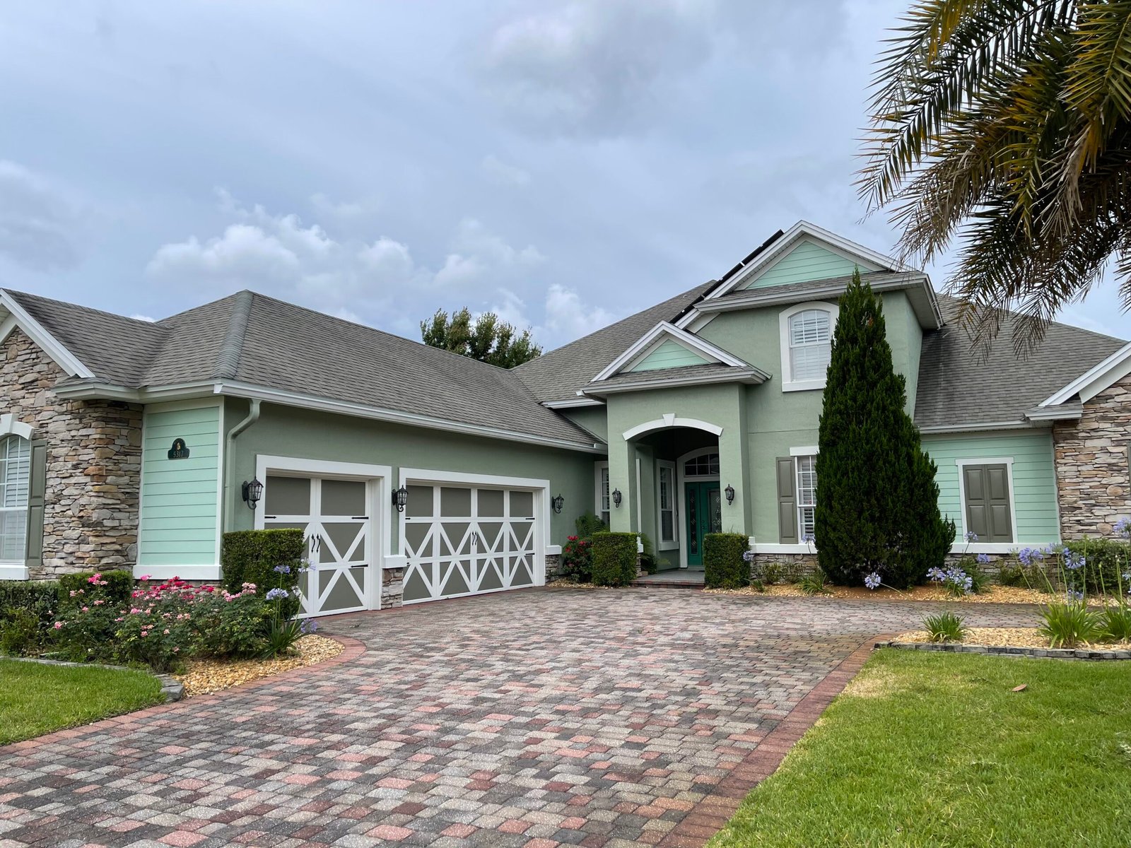 Exterior Painting Service on a Jacksonville FL home